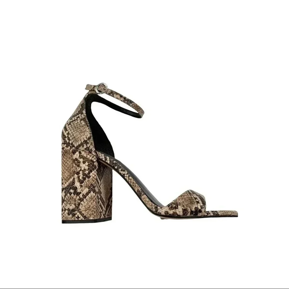 Chelsea & Violet Tara Snake Print Block Heel Sandal 6 NWT